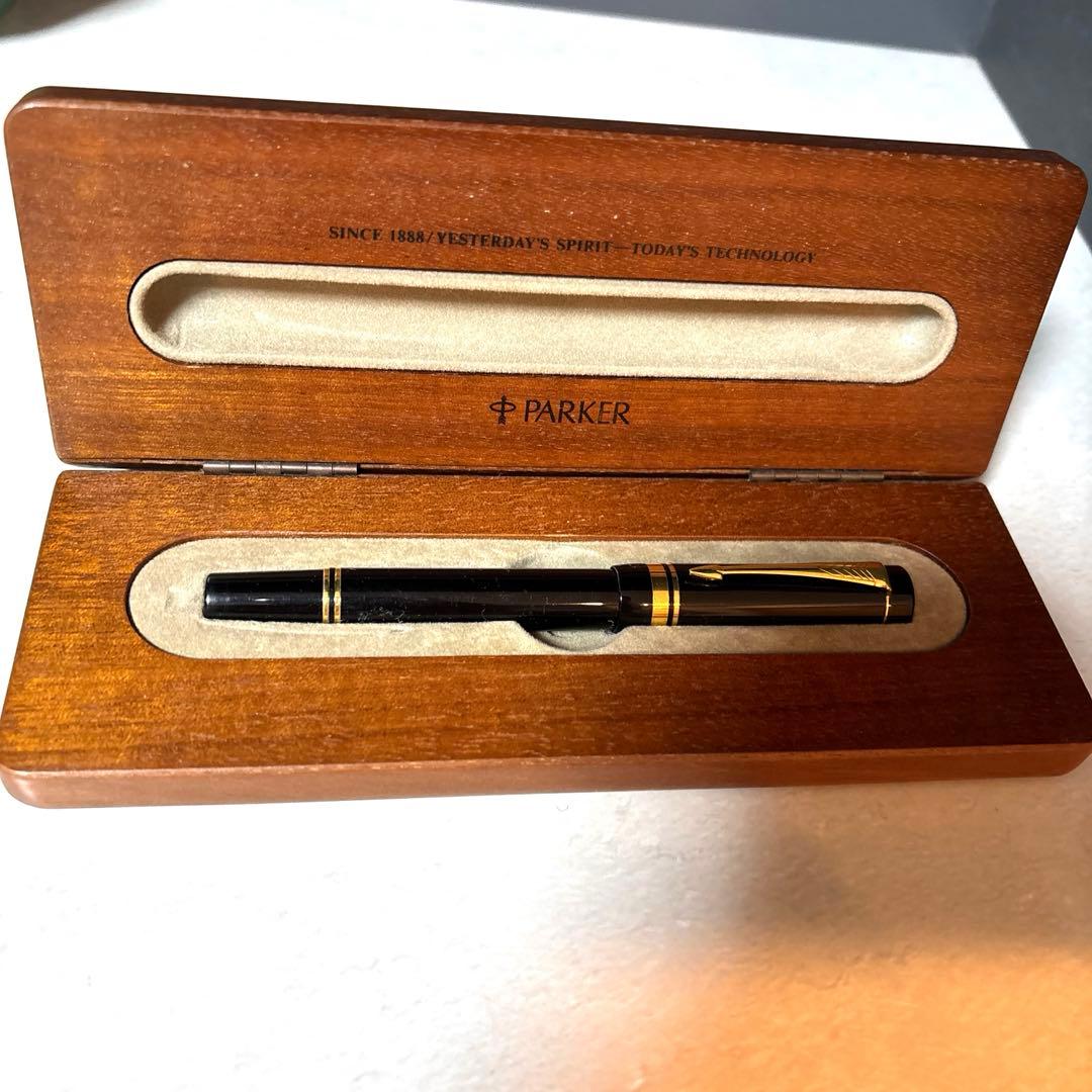 【美品】パーカー万年筆　　ブラック