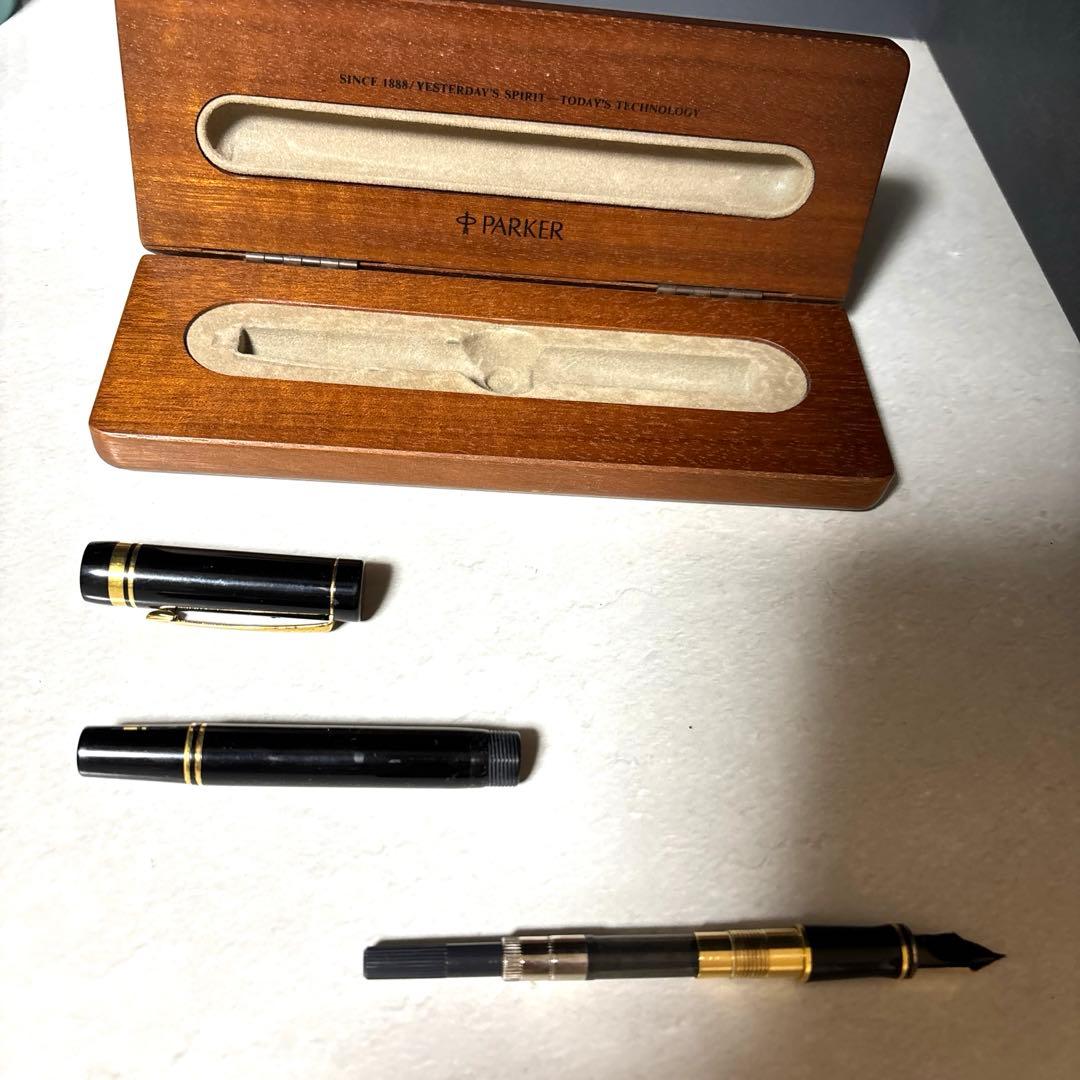 【美品】パーカー万年筆　　ブラック