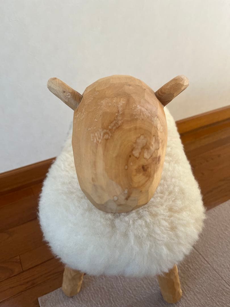 puu ja puu プーヤプー 北欧 手作り パイン材 ムートン 羊 スツール