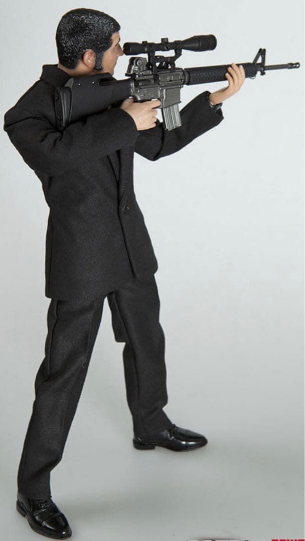 ★絶版！1/6￼ ゴルゴ13￼ デューク東郷　￼￼原作￼￼劇画版フィギュア￼ ￼