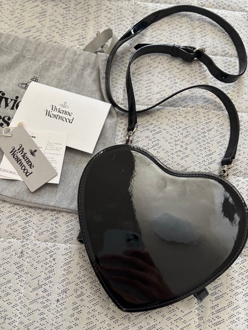 Vivienne Westwood ハート型ショルダーバッグ 美品
