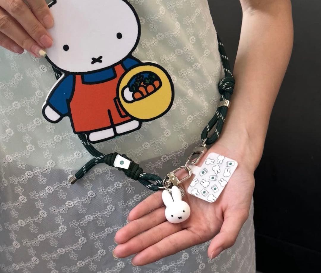 台湾スターバックス 2025ミッフィー miffyコラボ スマホ肩掛けストラップ