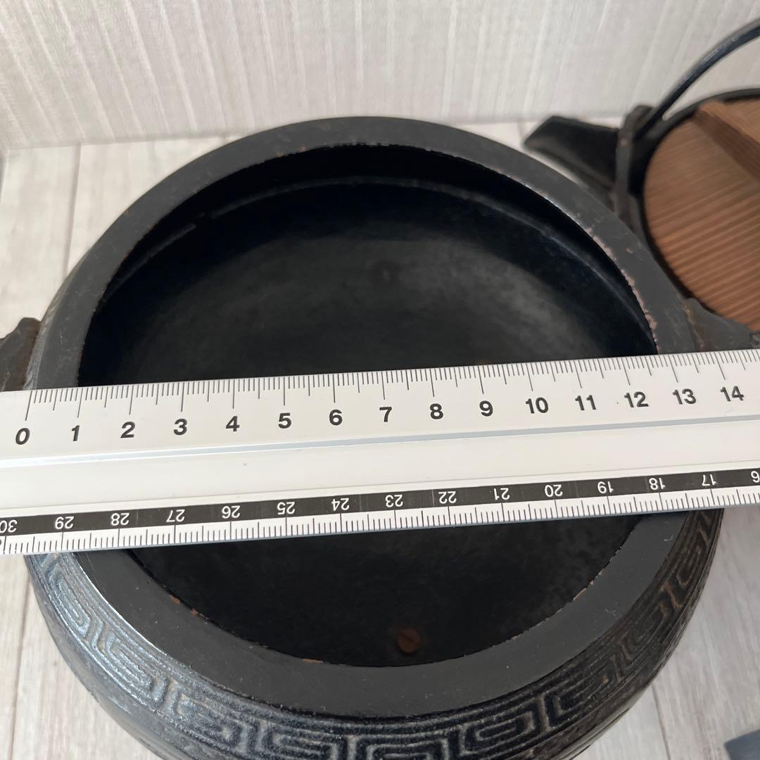 レトロ　鉄瓶と火鉢のセット