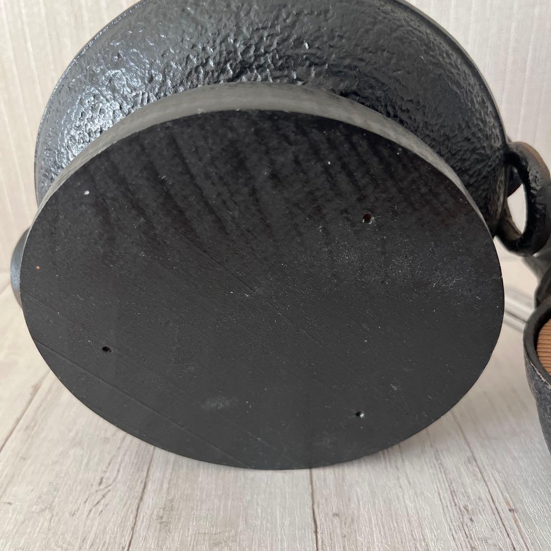 レトロ　鉄瓶と火鉢のセット