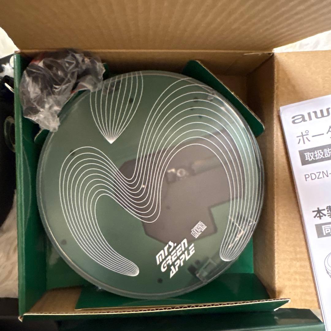 ポータブルCDプレーヤー&MGA ヘッドホン