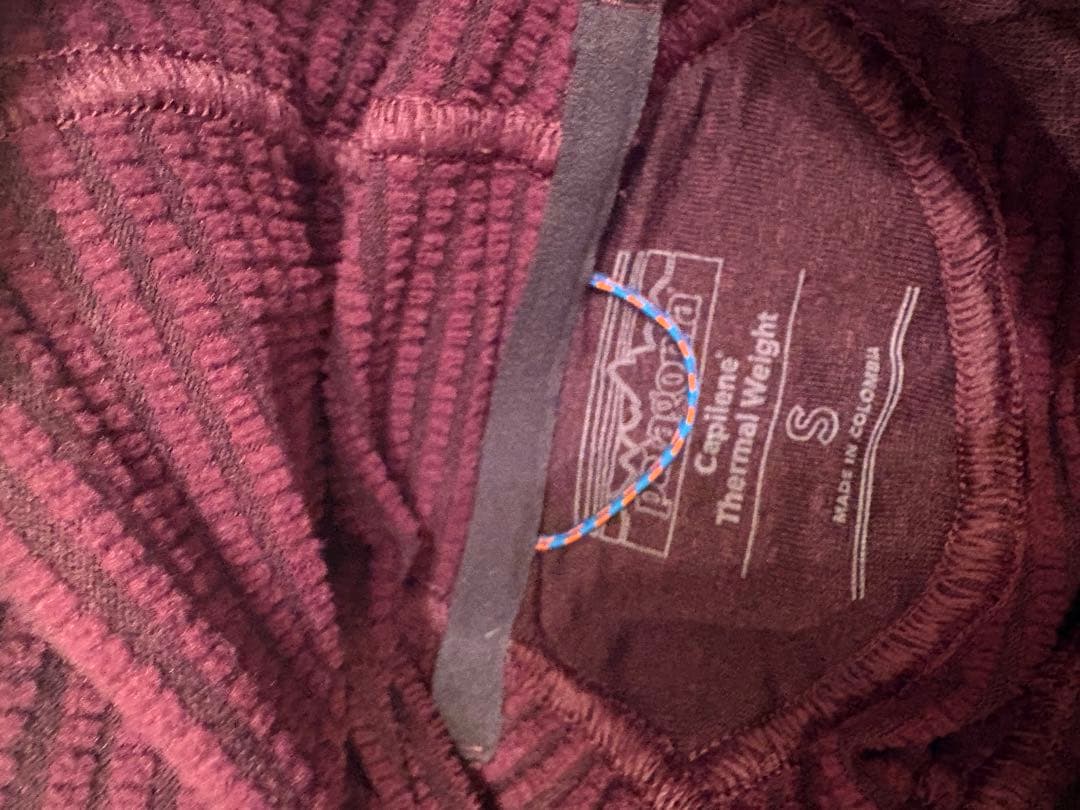 メンズ・キャプリーン・サーマル・フーディ　Sサイズ