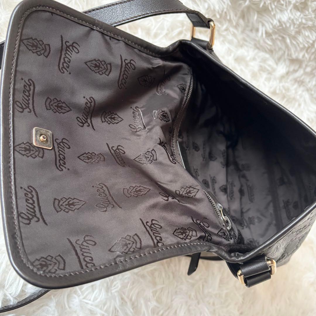 ✨美品✨グッチ ショルダーバッグ GG柄 レザー 裏地総柄 ブラウン