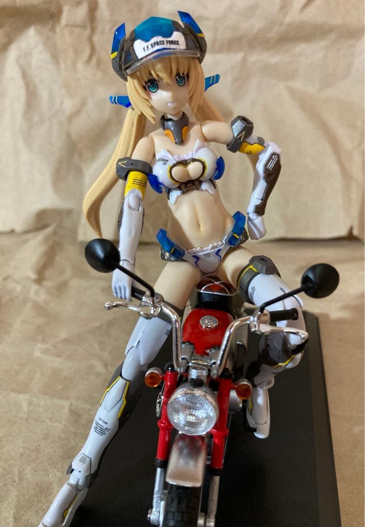 【完成品】フレズヴェルクサマーver &モンキー＆ヘビーウエポンセット