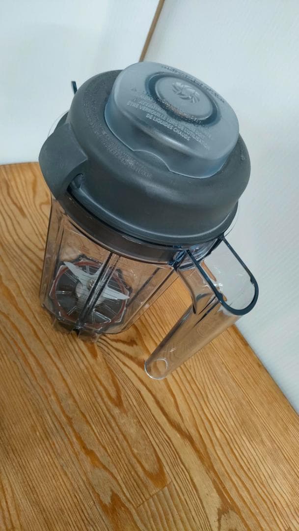 【未使用品】バイタミックス 0.9リットルコンテナ　1608