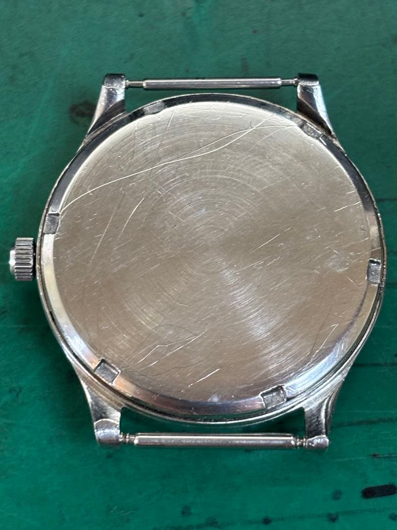 は*ん様 【希少品・保証アリ】1940年代オメガ30mmキャリバースモセコミリタ