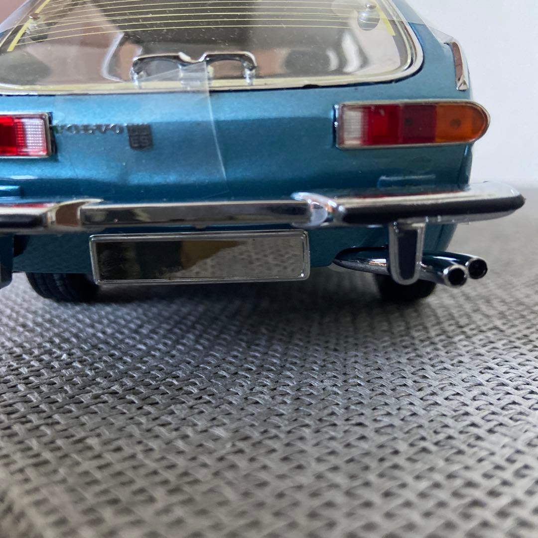 MINICHAMPS 1/18 VOLVO P1800 ES 1971 ブルー
