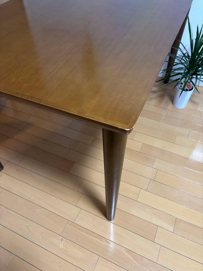 カリモク60 ダイニングテーブル 1300
