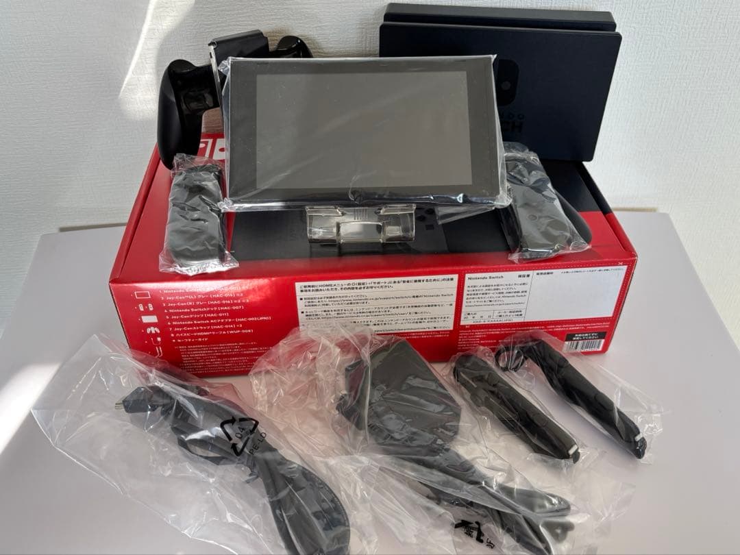 ★美品★Nintendo Switch 本体＋付属品一式＋SDカード256GB