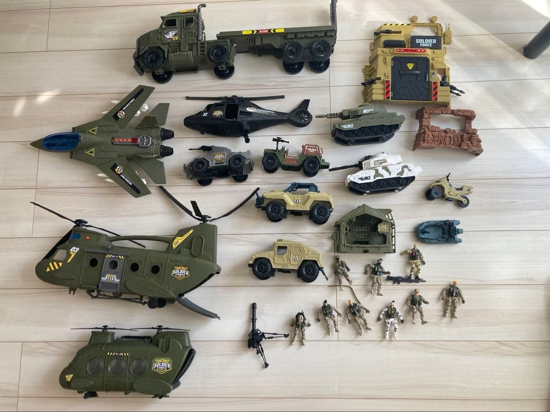廃盤レア　トイザらス限定　ソルジャーフォース色々セット　消毒掃除済み
