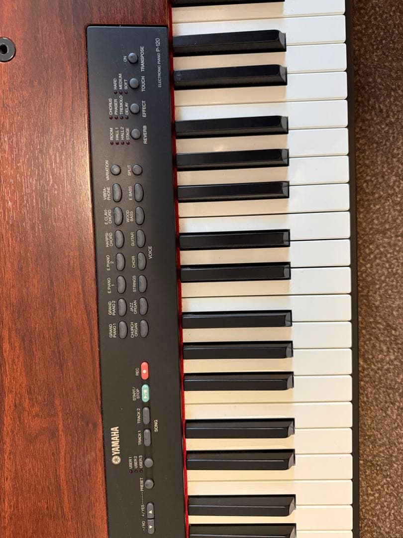 YAMAHA 電子ピアノ 88鍵盤 ペダル付き