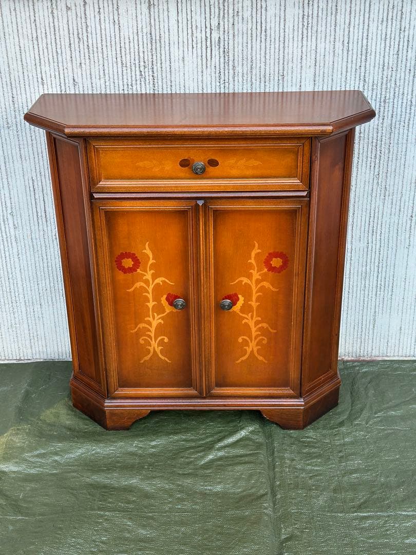 【コンソール】イタリア　象嵌　キャビネット　収納　花台　飾り台　アンティーク◎