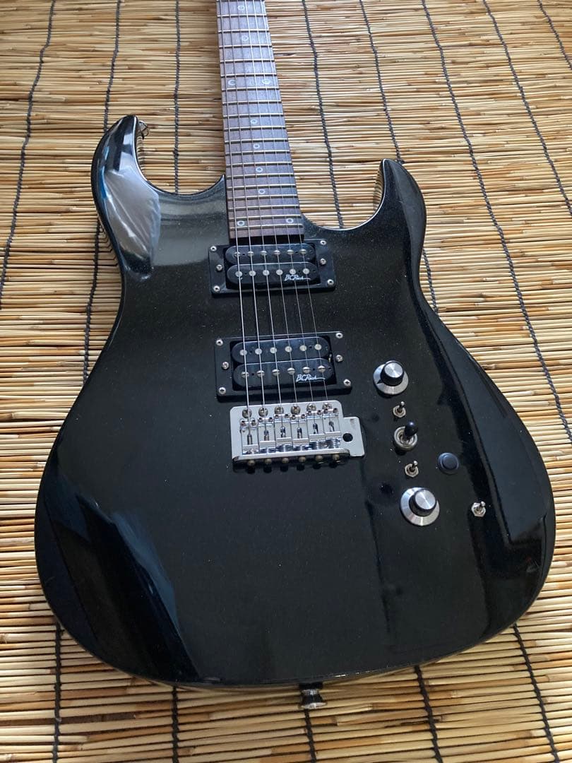 ☆モディファイして新たな機能を搭載　ポジションマークが珍しいB.C.Rich