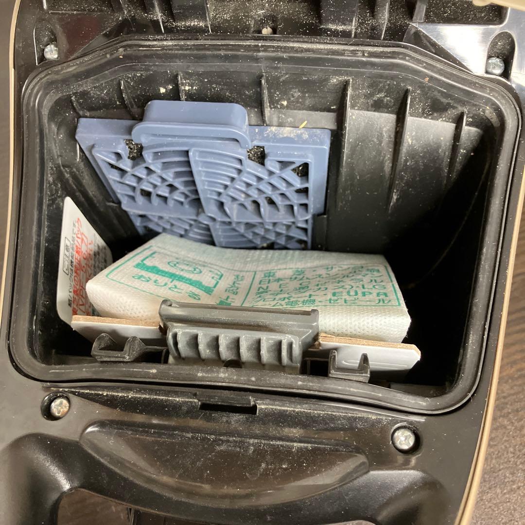 TOSHIBA紙パック掃除機　VC-PJ7A