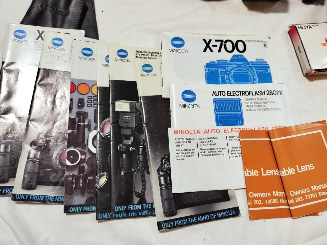 ◇中古　ミノルタ　X-700 35mm SLR　カメラキット　付属多数あり