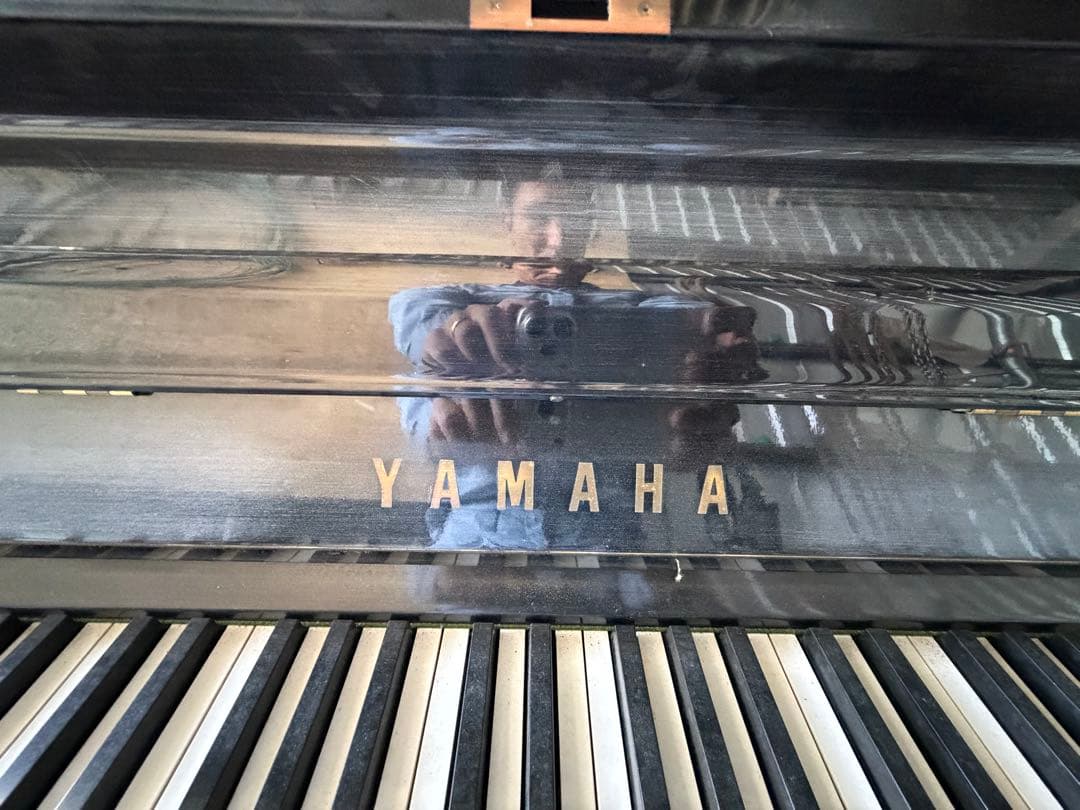 YAMAHA ヤマハ アップライトピアノ U1 黒 鍵盤全音出ます 現状渡し