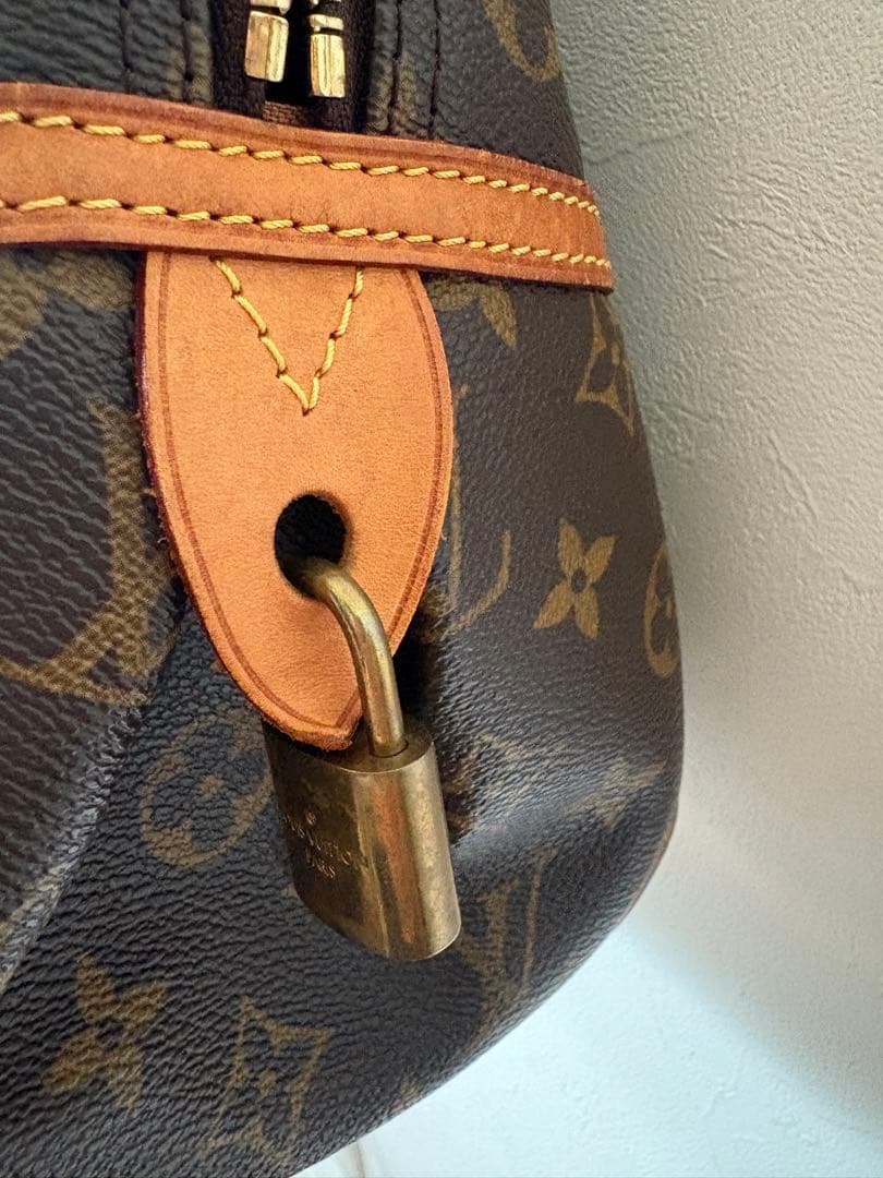 Louis Vuitton モノグラム モントルグイユPM M95565
