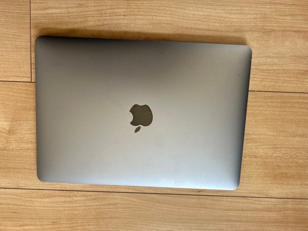 MacBook 13インチ スペースグレー