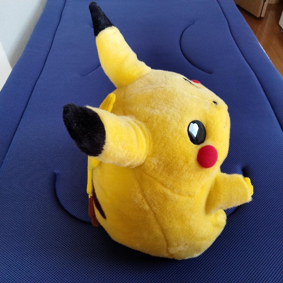 ポケモン　ピカチュウ　ぬいぐるみ　初期　等身大 １／１