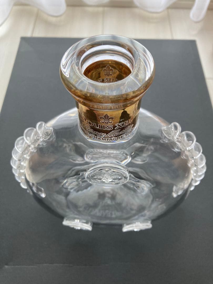 レミーマルタン ルイ13世 バカラ クリスタルの空瓶