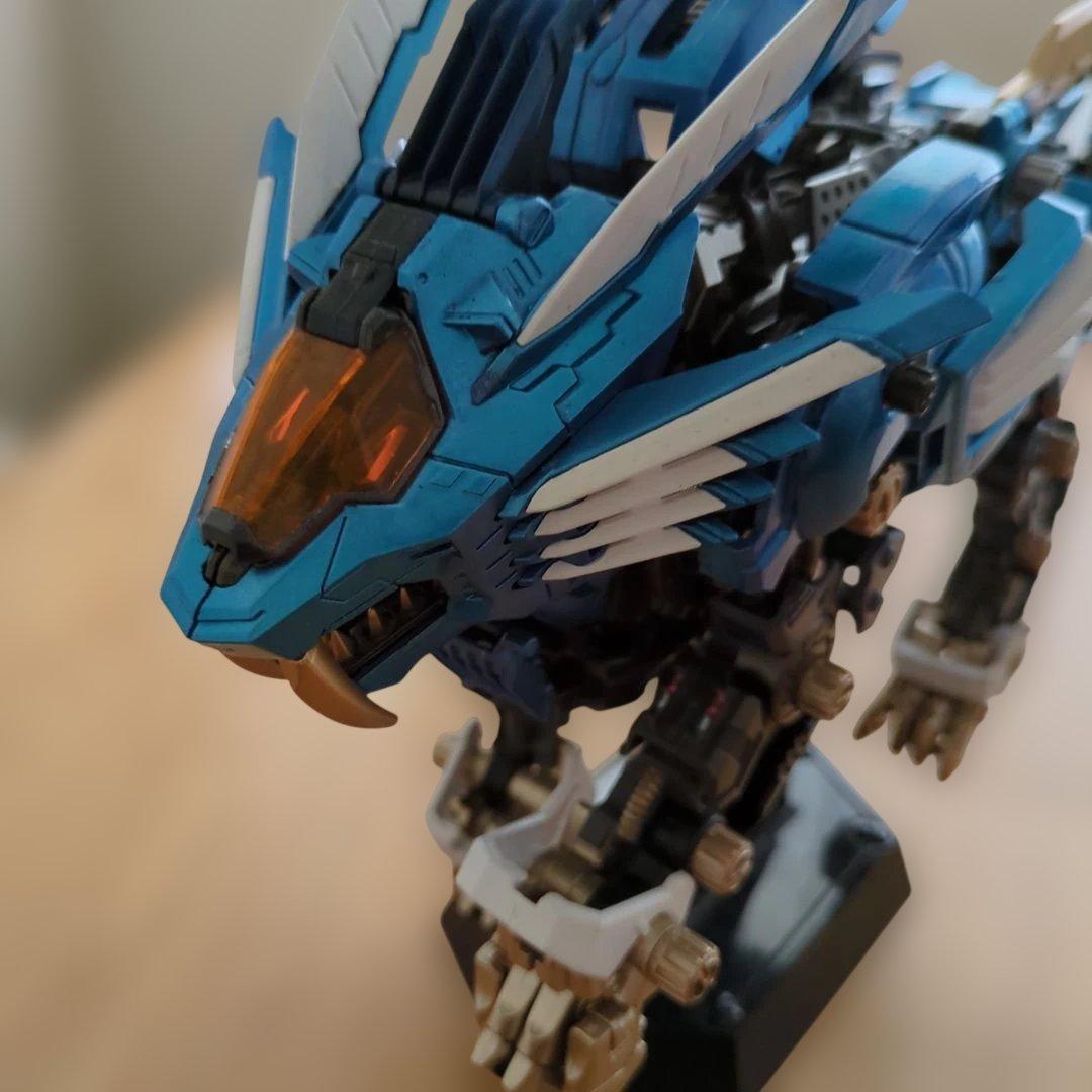 f*e様 ゾイド　ZOIDZ AZ　ブレードライガー　塗装済　みLED電飾　完成