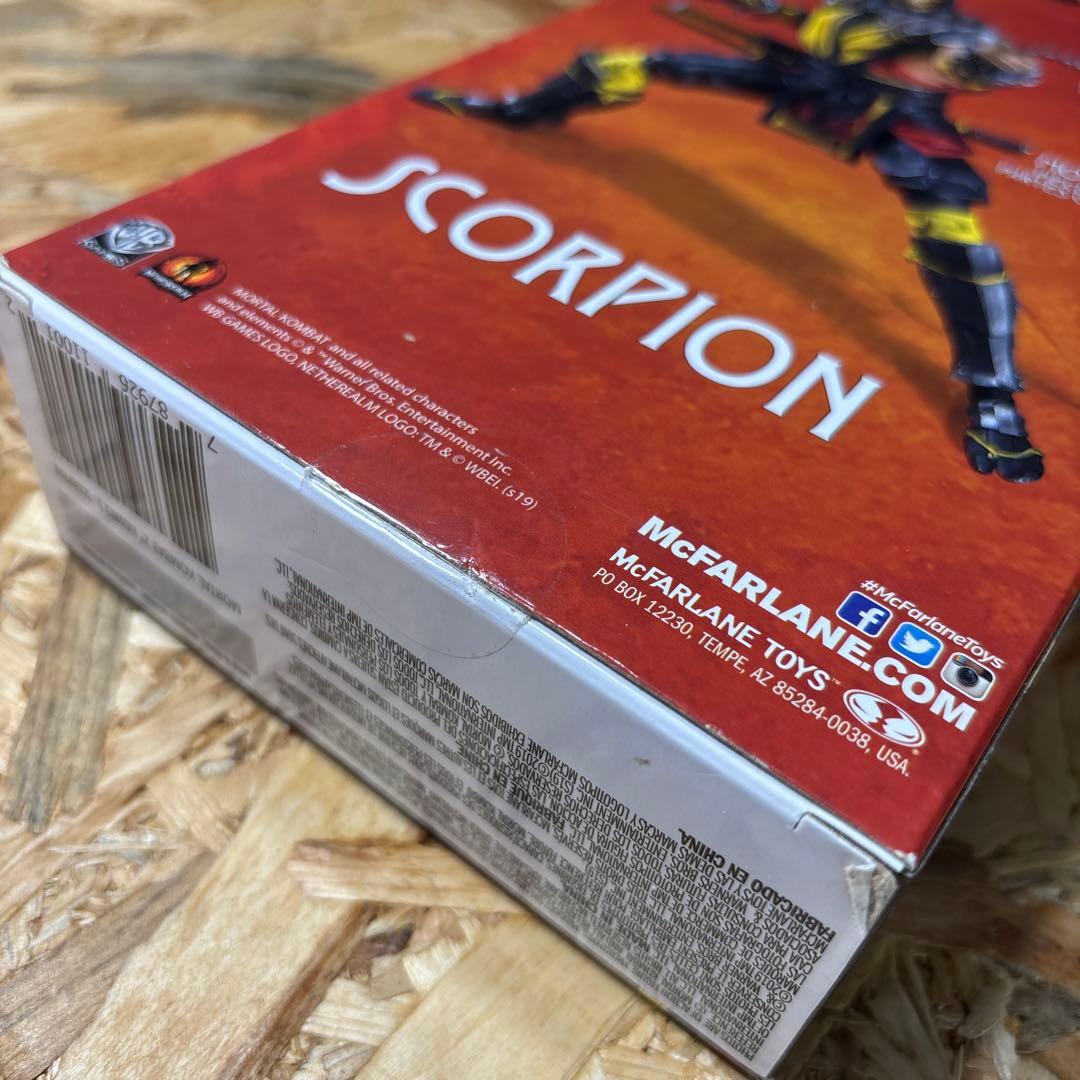 マクファーレン トイズ モータルコンバット フィギュア　スコーピオン　サブゼロ