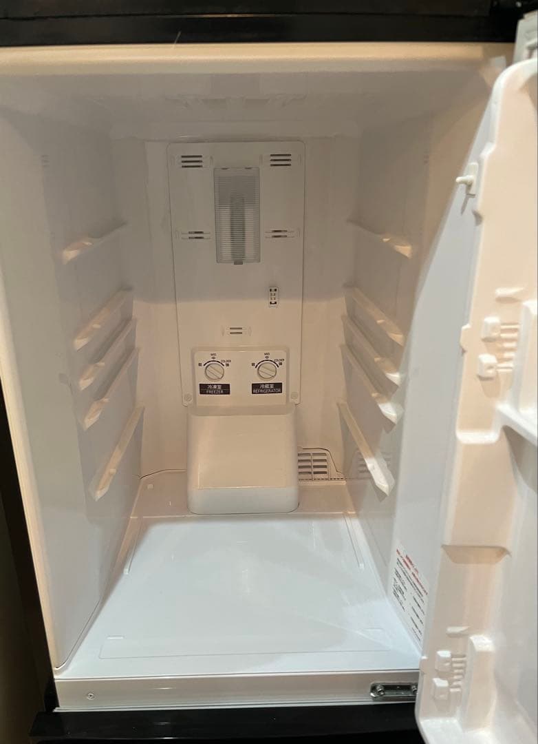 三菱冷蔵庫　MR-P15C-B