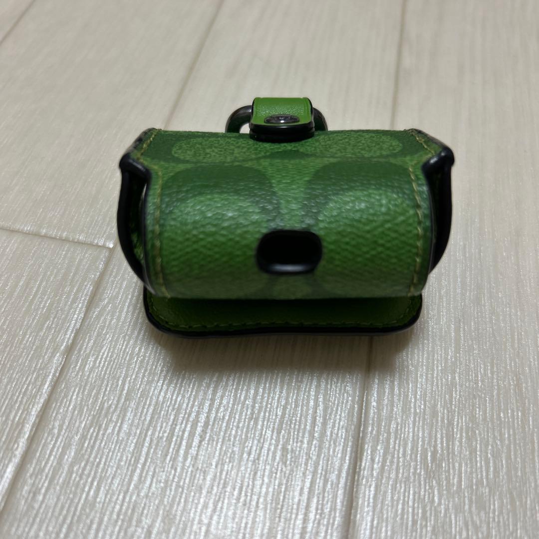 美品‼️コーチ Apple AirPods proケース　正規品　イヤホンケース