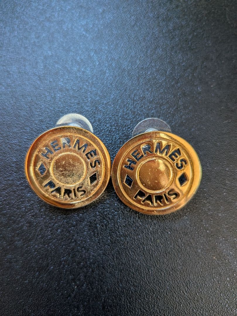 HERMES リメイクピアス（イヤリング→ピアスに変更）