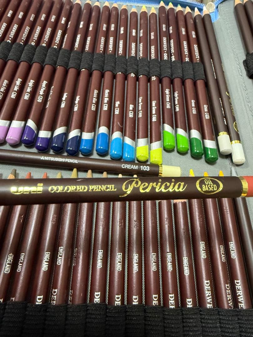 色鉛筆ファーバーカステル、三菱ペリシアンなど計489本まとめ売り 収納ケース付