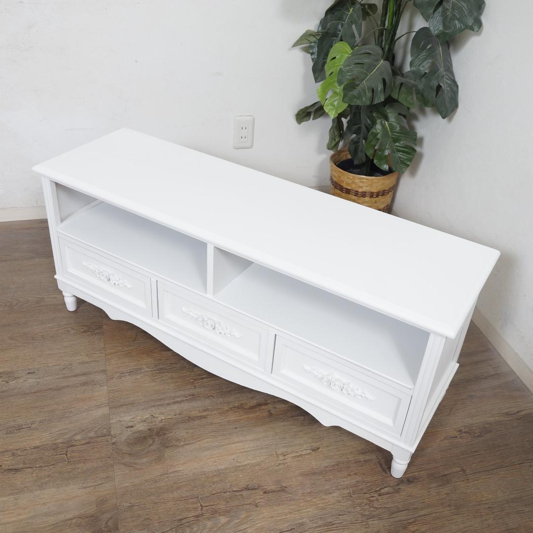 【新品・未使用】　ヨーロピアン調　テレビボード ラック テレビ台 幅　105ｃｍ