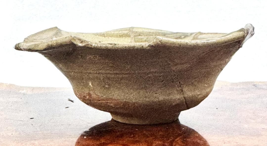 桃山時代 古唐津 絵唐津 草花文皿 発掘品 古茶碗 ウブ品 骨董WWTT387