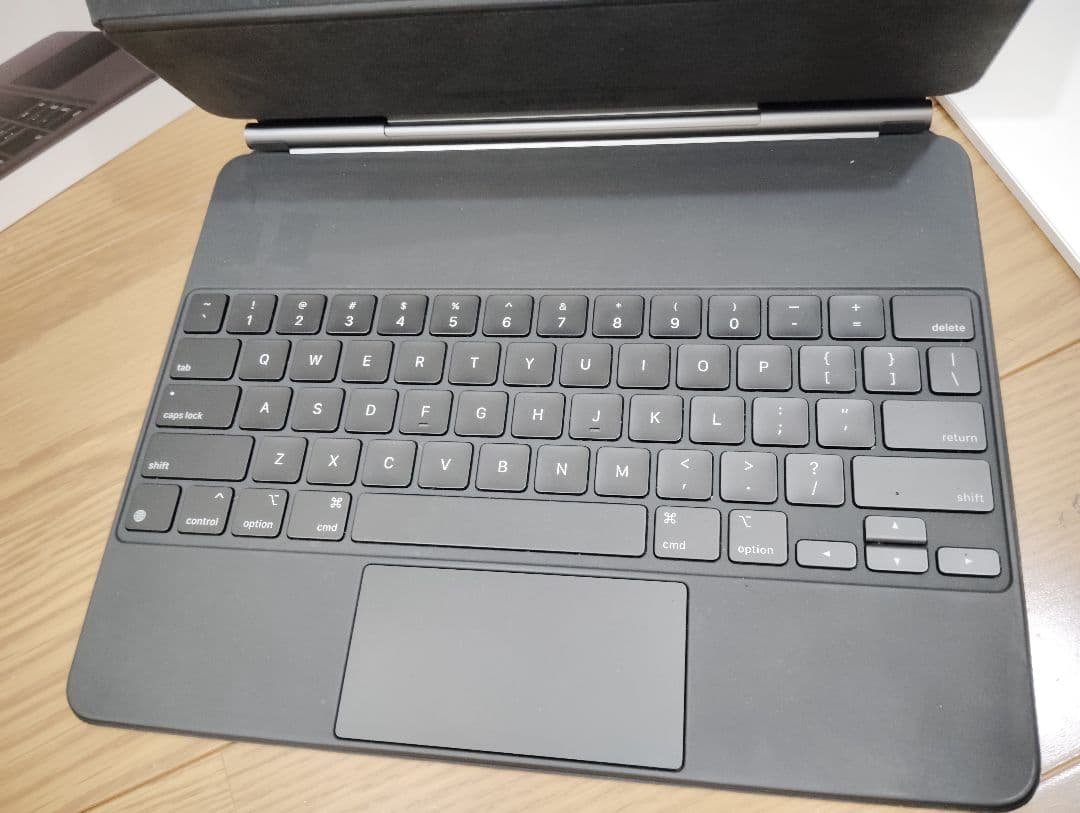 【極美品】iPad Magic Keyboard A1998 US表記