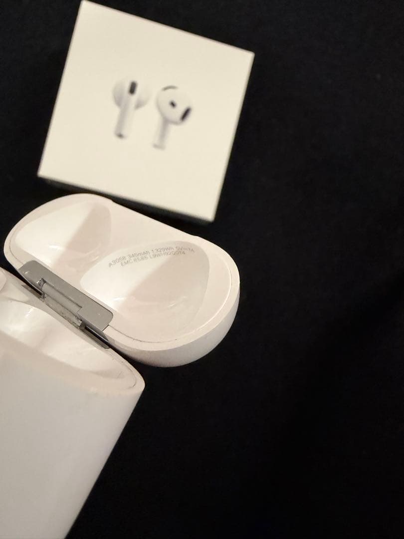 イヤホン Apple AirPods4