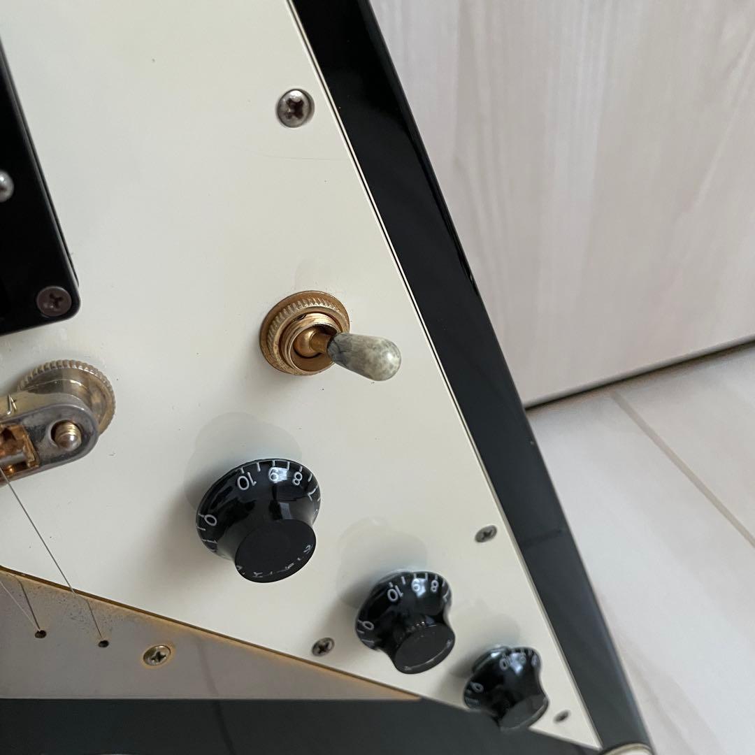 Brian by bacchus フライングVタイプ