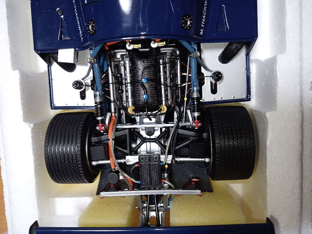 エグゾト exoto ザウバーメルセデス C9 イブサンローラン ミニカー