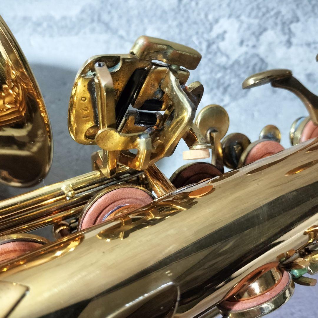 アルトサックス 彫刻入り ジャンク品