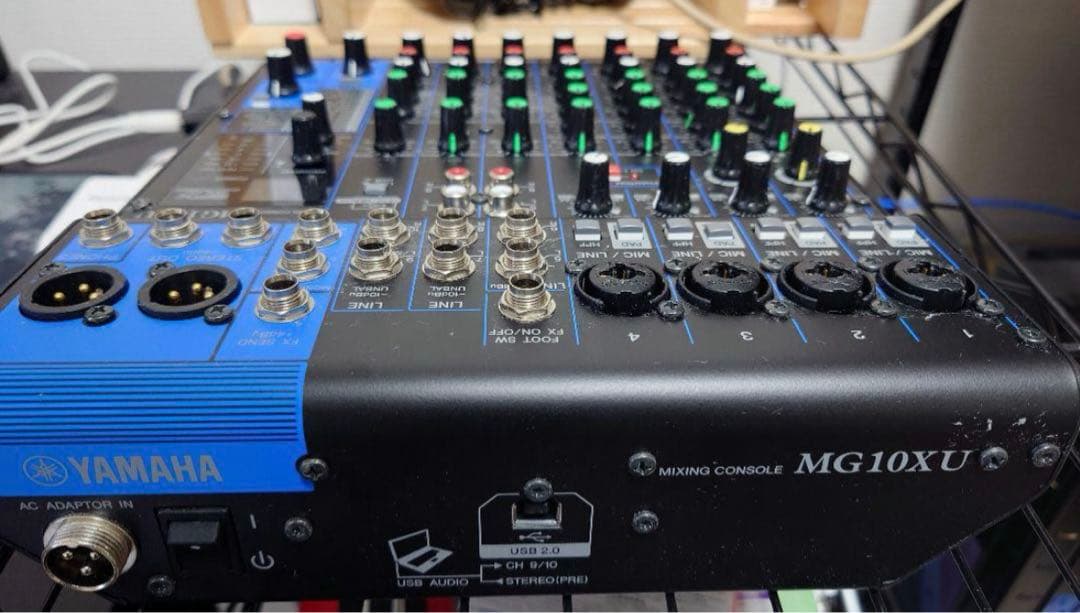 Yamaha MG10XU ミキシングコンソール