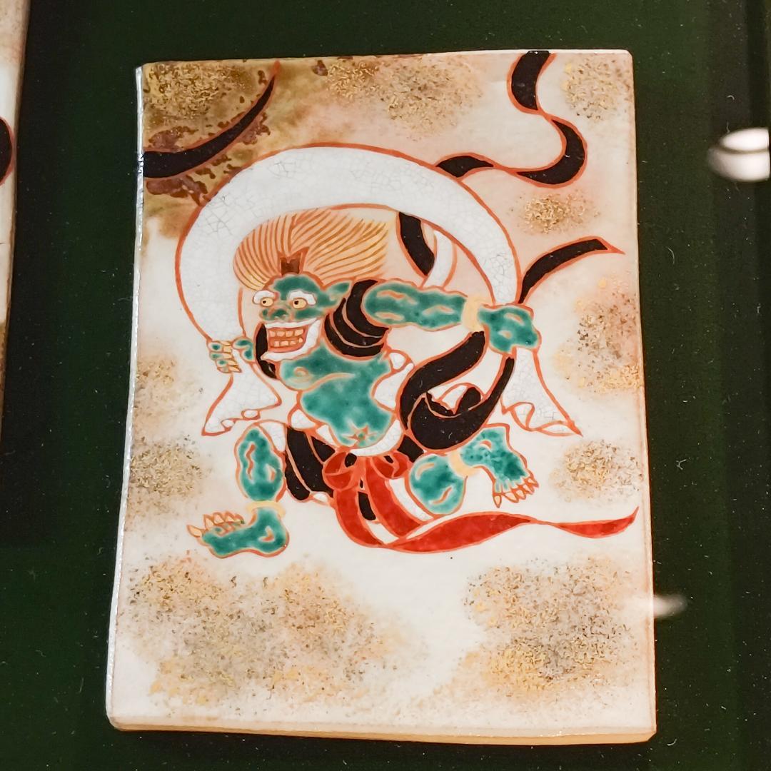 【新品・未使用】陶板掛軸　風神雷神　インテリア　貴重品　清水焼