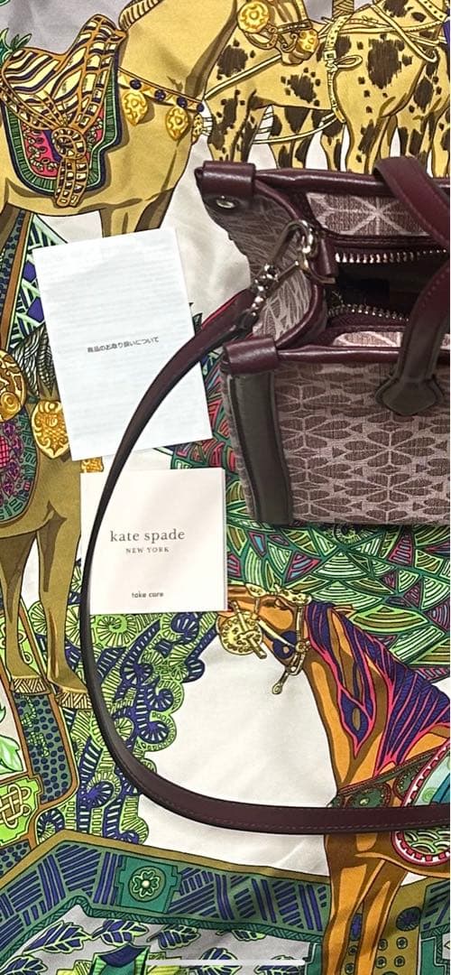 ケイトスペード　フラワーバック