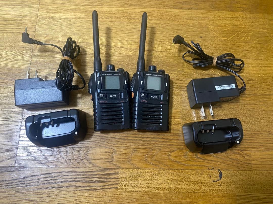 SR70A トランシーバー 2台セット 充電器付き