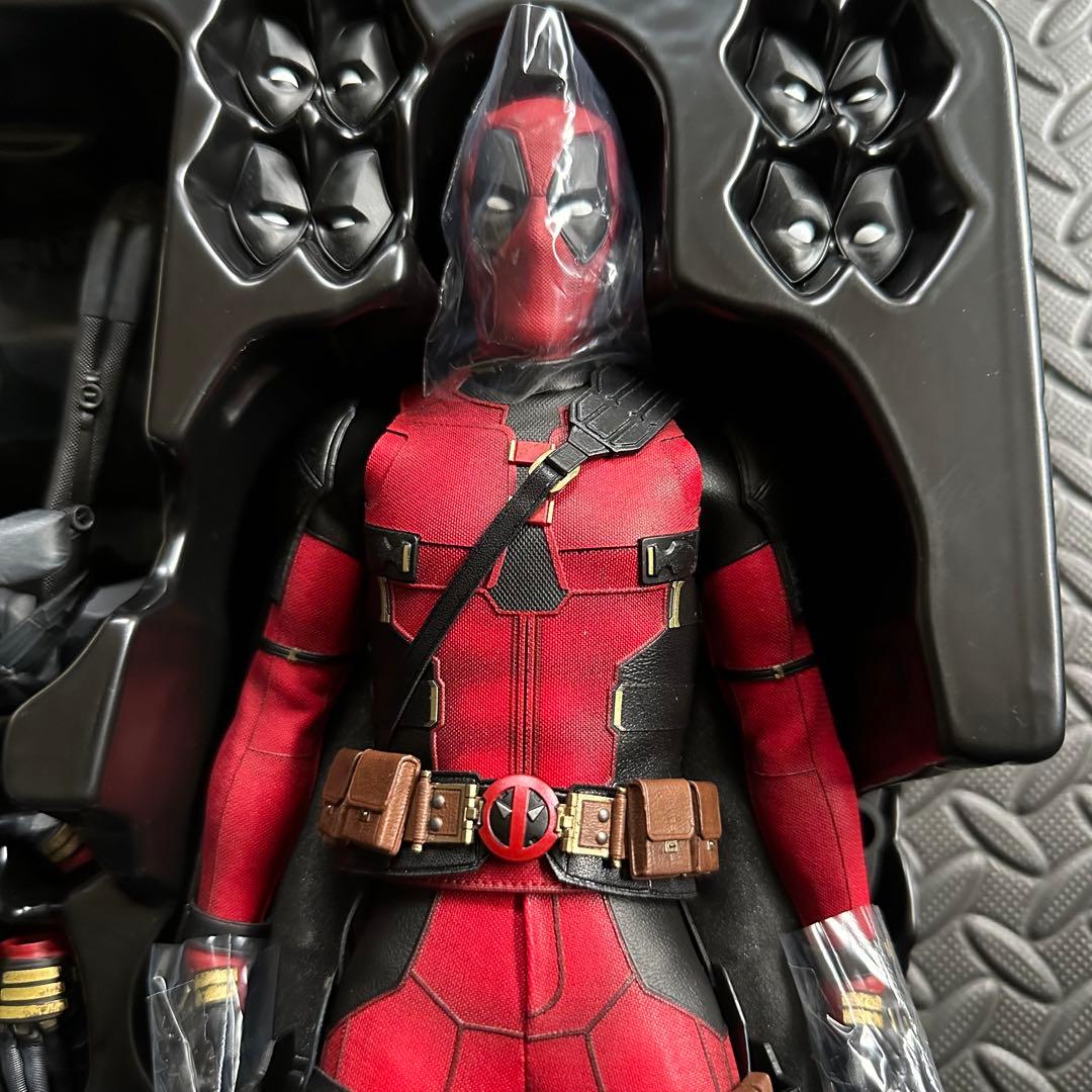 ホットトイズ　デッドプール &ウルヴァリン デッドプール