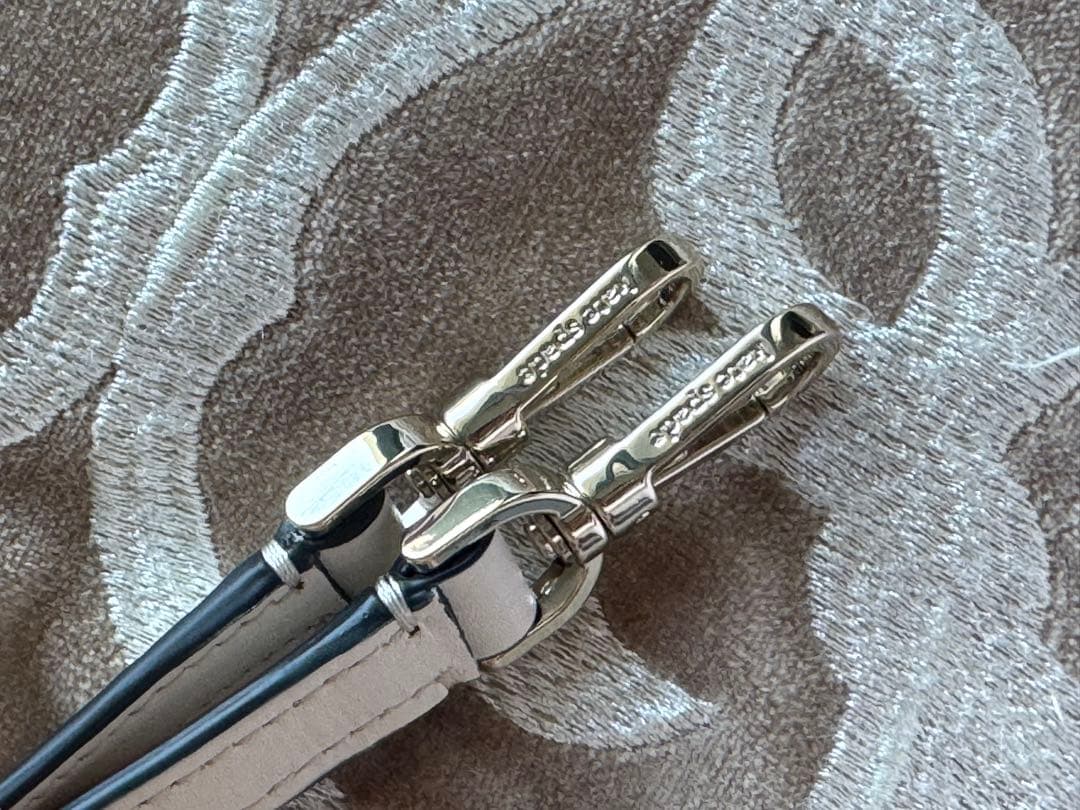 ⭐︎kate spade⭐︎ フラッターフライ 3D クロスボディ ショルダーバッグ