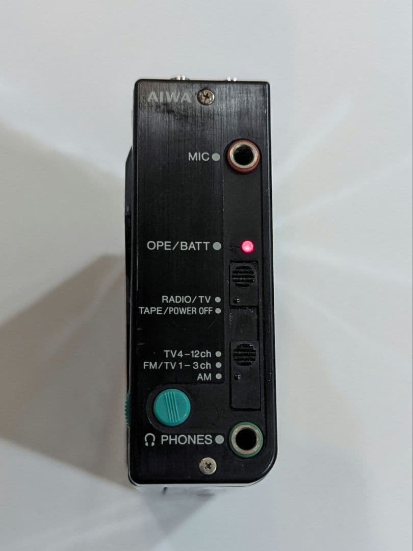 AIWA HS-J9 カセットボーイ TV/AM/FM