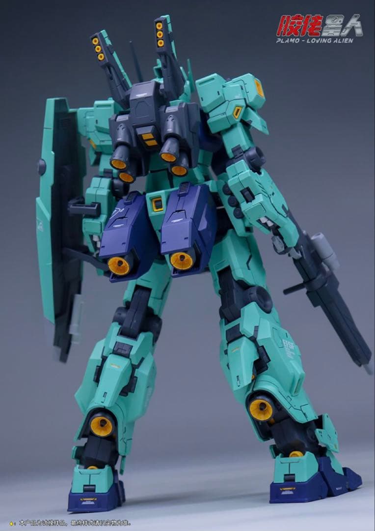 1/100 アムロ専用ジェダ 海外製 プラモデル