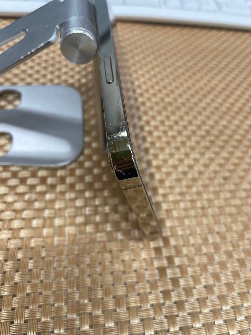 iPhone 12 Pro 128 GB ゴールドSIMフリー【4013】